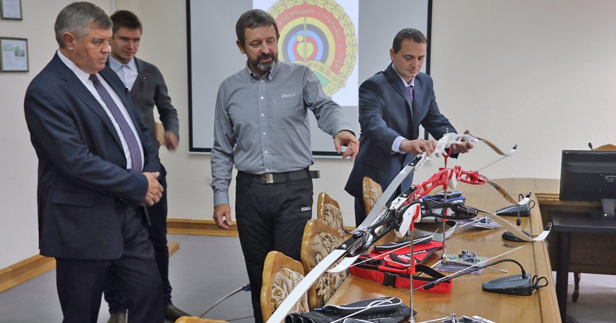 Vimek sponsors Belarus Federation of Archery[1]