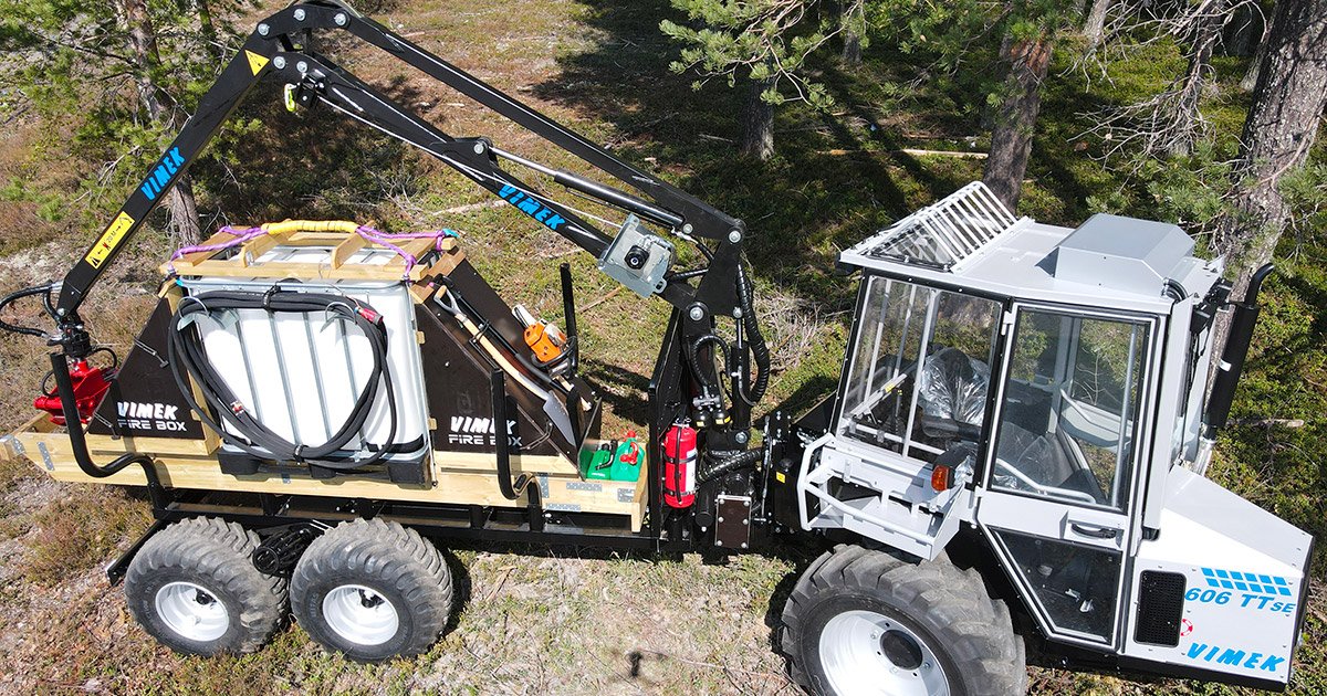 Vimek 606 and Vimek Fire Box[1]